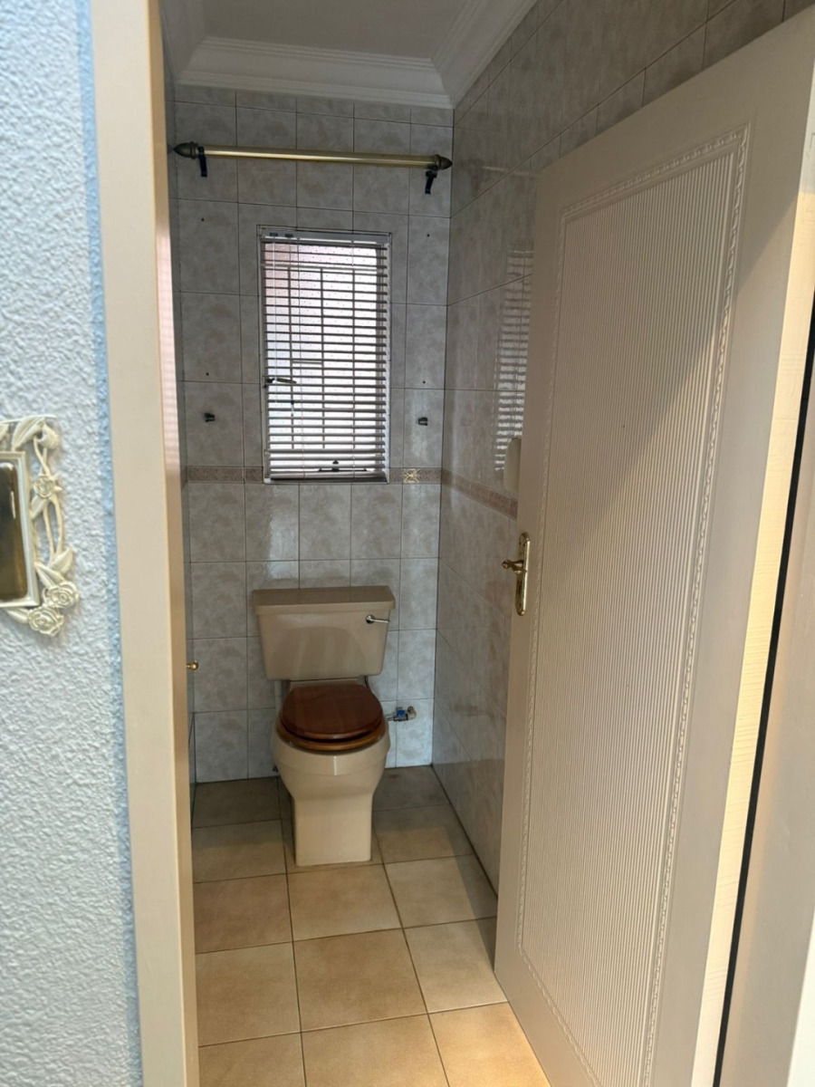  Bedroom Property for Sale in Miederpark North West